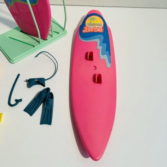 Vintage Barbie‎ Surf N Shop Accessories Surfboards Rack Snorkle Visor Lot 1 - Picture 2 of 10